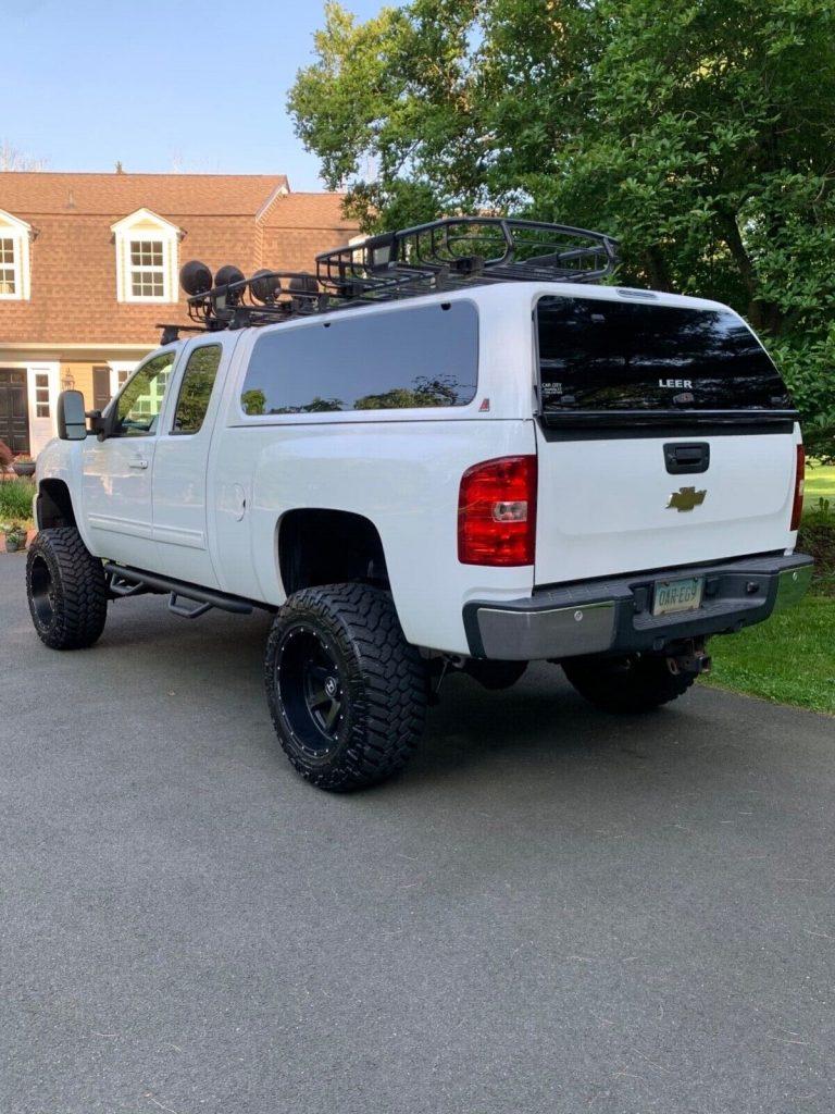 2011 Chevrolet Silverado 1500 LTZ lifted [well equipped]