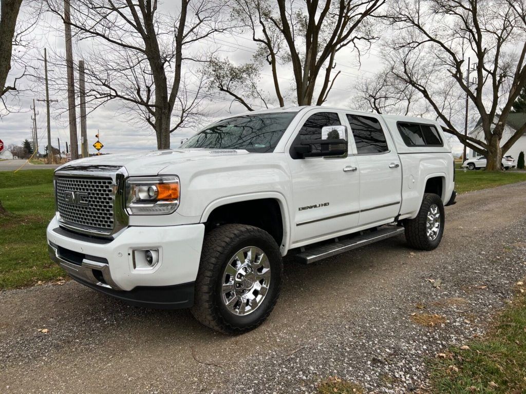 2016 GMC Sierra 2500 lifted [everything works]