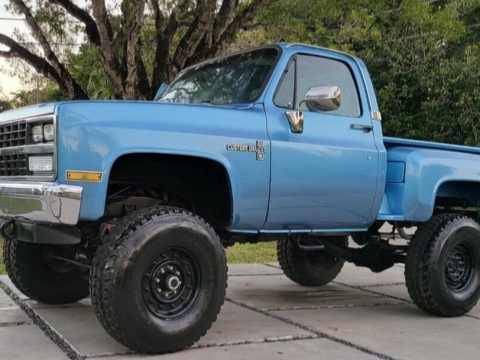 1980 Chevrolet C/K Pickup 1500 lifted [fuel injected] for sale