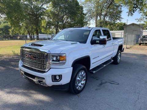 2018 GMC Sierra 2500 Denali lifted [loaded with goodies] for sale