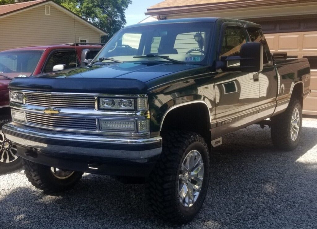 1997 Chevrolet Silverado 1500 Extended Cab lifted [serviced]