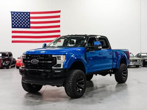 2020 Ford F-250 Lariat Black Widow lifted [head turning truck] for sale