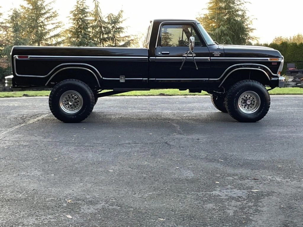 1979 Ford F-350 lifted [great shape]