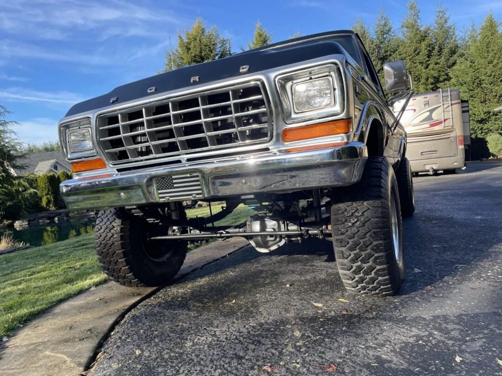 1979 Ford F-350 lifted [great shape]