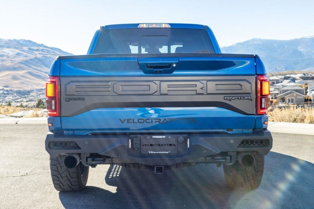 2018 Ford F-150 SuperCrew Hennessey VelociRaptor 600 lifted [awesome shape]
