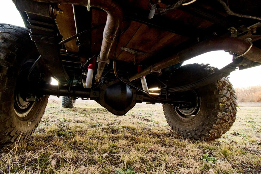 1972 GMC C/K 2500 Pickup lifted [nicely modified]