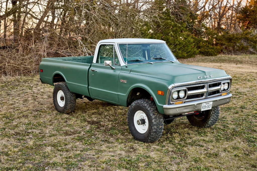 1972 GMC C/K 2500 Pickup lifted [nicely modified]