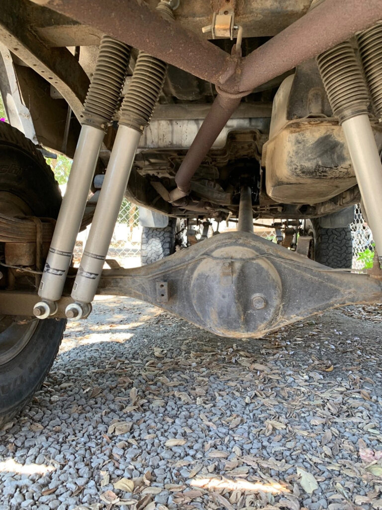 1986-1987 Nissan D21 std 4cyl 4”-6” lift