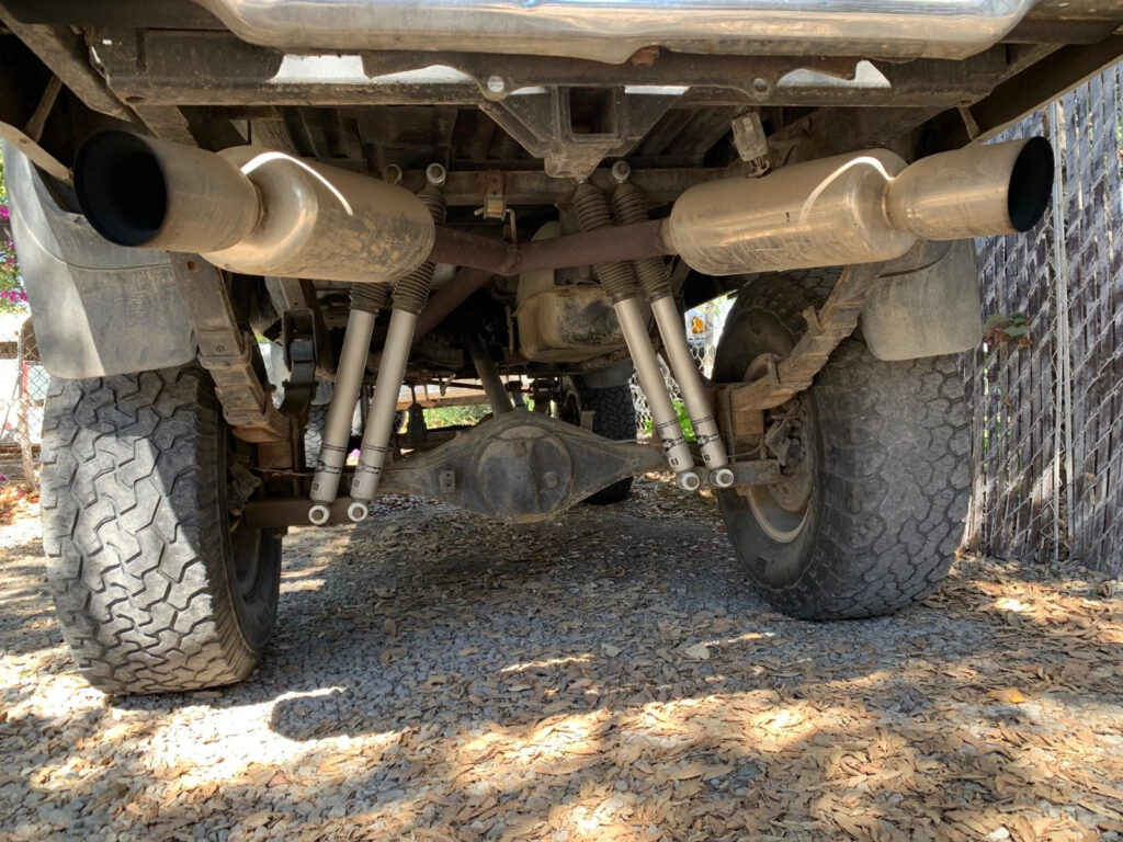 1986-1987 Nissan D21 std 4cyl 4”-6” lift