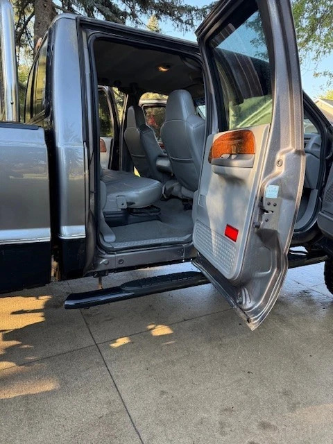 2004 Ford F-250 Lariat