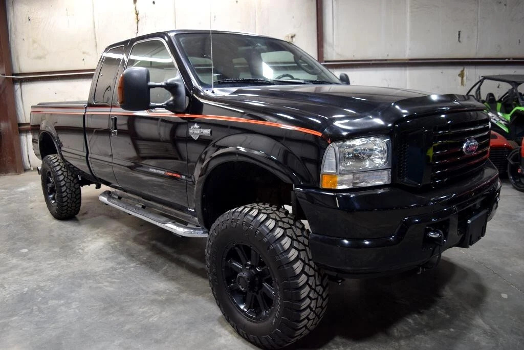 2004 Ford F-250 Super Duty Crew Cab Long Bed Harley Davidson