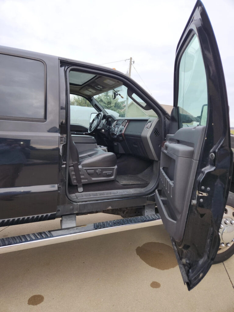 2009 Ford F350 Lariat Crew Cab Dually