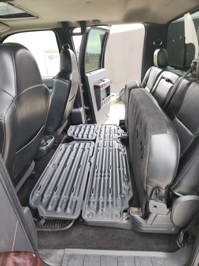 2009 Ford F350 Lariat Crew Cab Dually