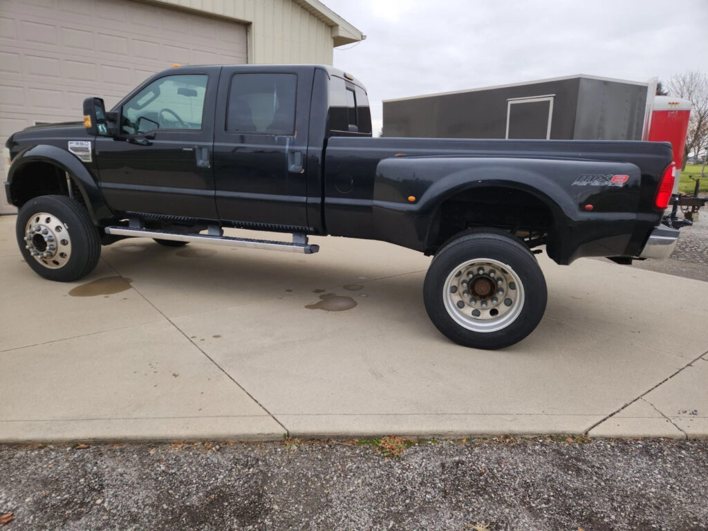 2009 Ford F350 Lariat Crew Cab Dually