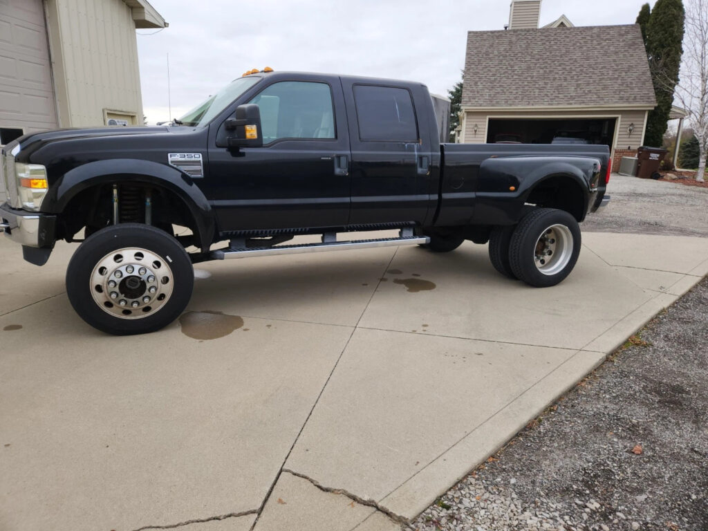 2009 Ford F350 Lariat Crew Cab Dually