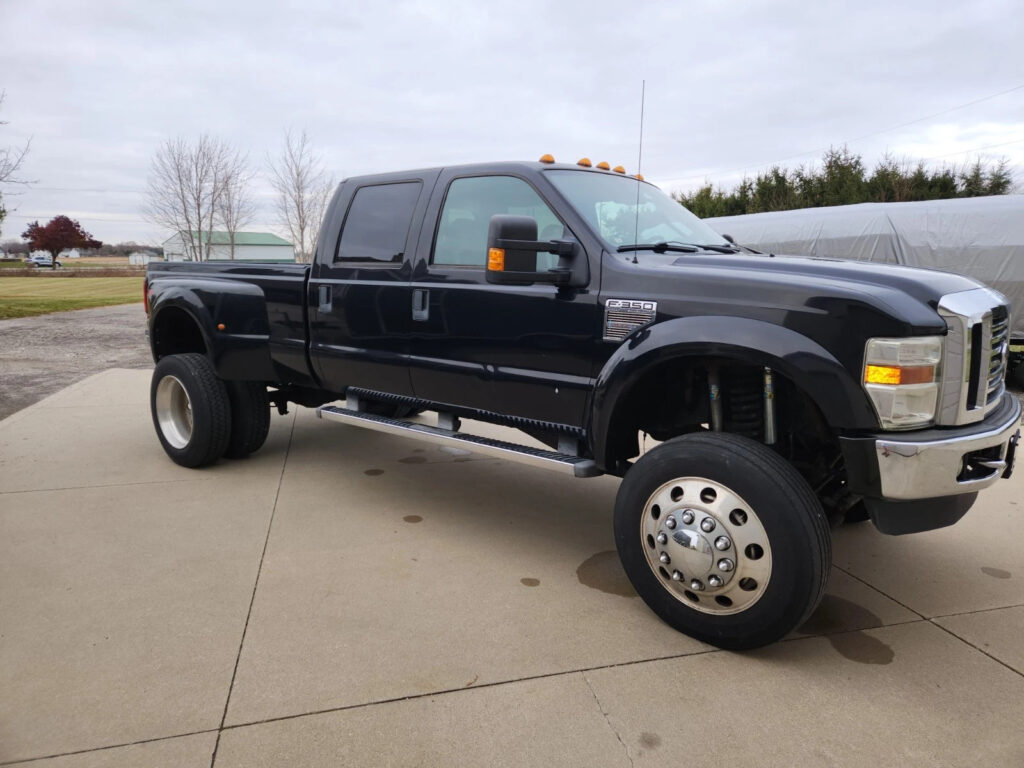 2009 Ford F350 Lariat Crew Cab Dually
