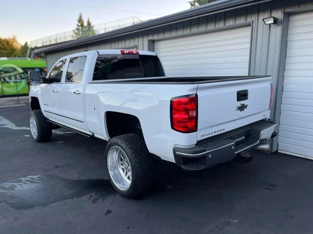2019 Chevrolet Silverado 2500 HD LTZ Pickup 4D 6 1/2 ft