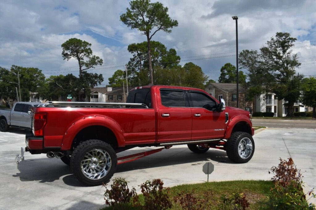 2020 Ford F-350 Super Duty King Ranch 4×4 4dr Crew Cab 8 ft. LB SRW Pickup