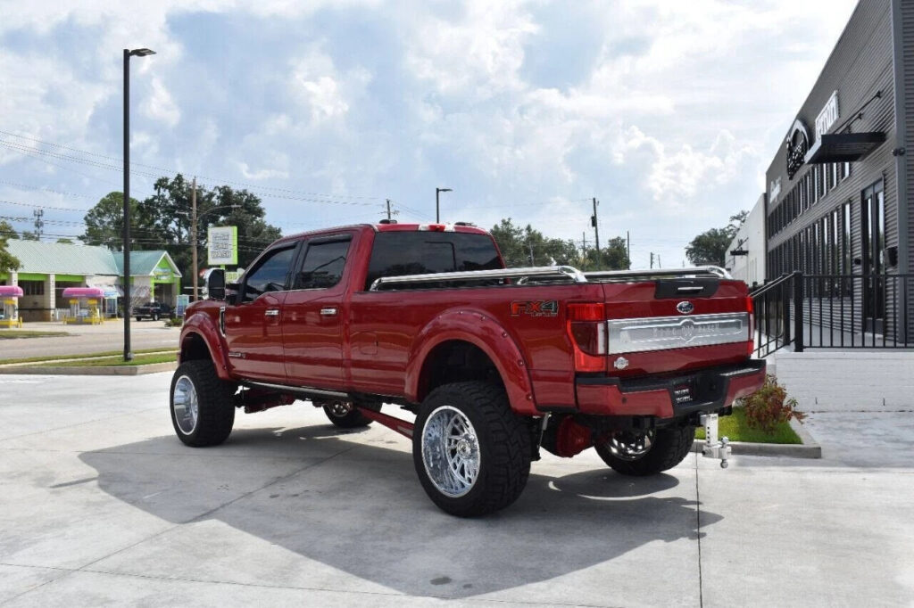 2020 Ford F-350 Super Duty King Ranch 4×4 4dr Crew Cab 8 ft. LB SRW Pickup